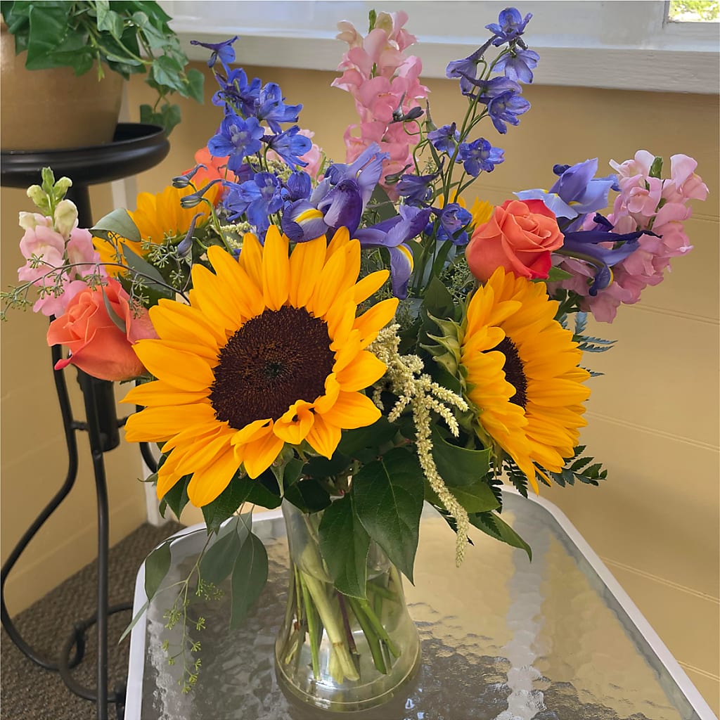 Rays of Life Bouquet –  Gifted Delights, Bullhead City AZ