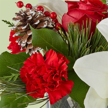 Glistening Icicles Bouquet –  Gifted Delights, Bullhead City AZ