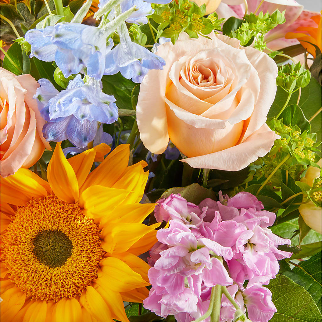 Dreamy Meadows Bouquet –  Gifted Delights, Bullhead City AZ