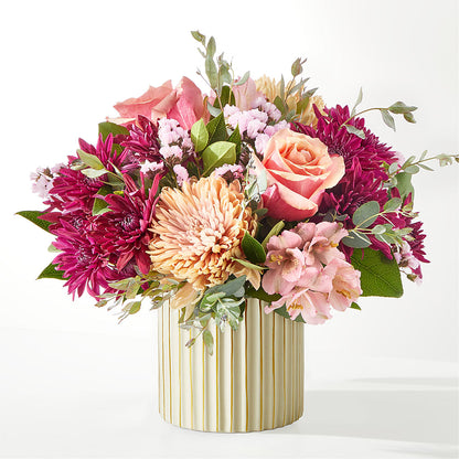 Berry Cobbler Bouquet with Ivory Vase –  Gifted Delights, Bullhead City AZ