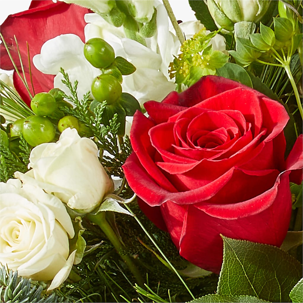Deck the Halls Bouquet –  Gifted Delights, Bullhead City AZ